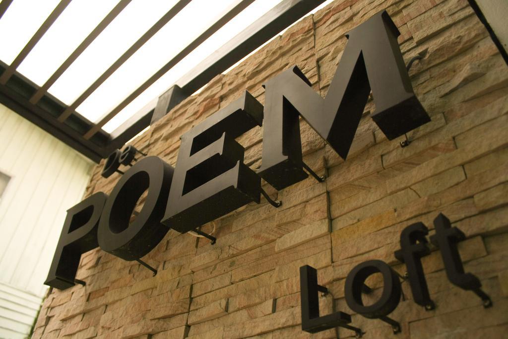 De Poem Loft Boutique Residence Hat Yai Esterno foto